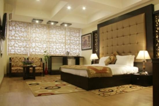 Hotel Softel Plaza